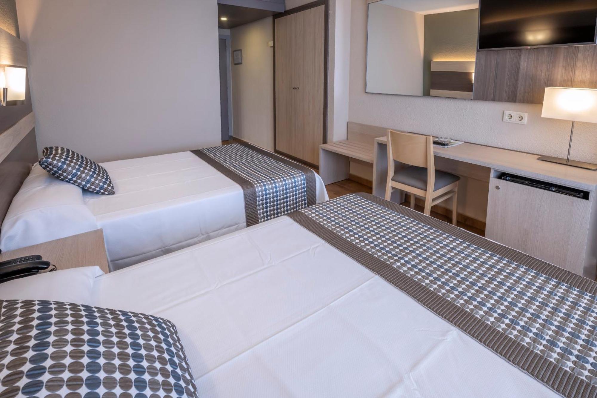 Quadruple Room Sea View